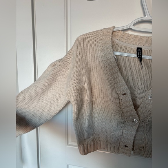 Cropped knit cardigan - Picture 3 of 4